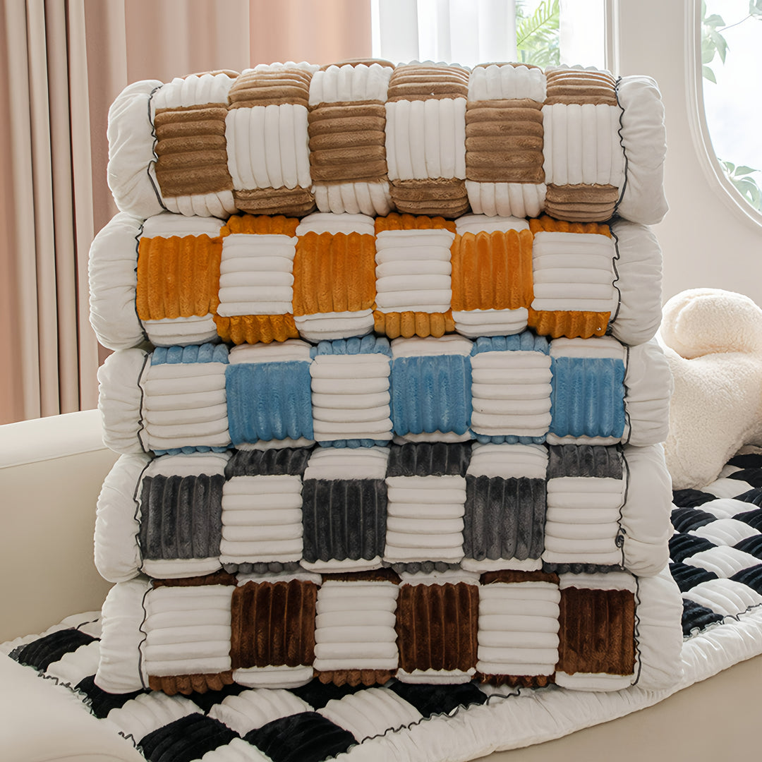 Cream-coloured Large Plaid Square Fuzzy Pet Mat Bed Couch Cover